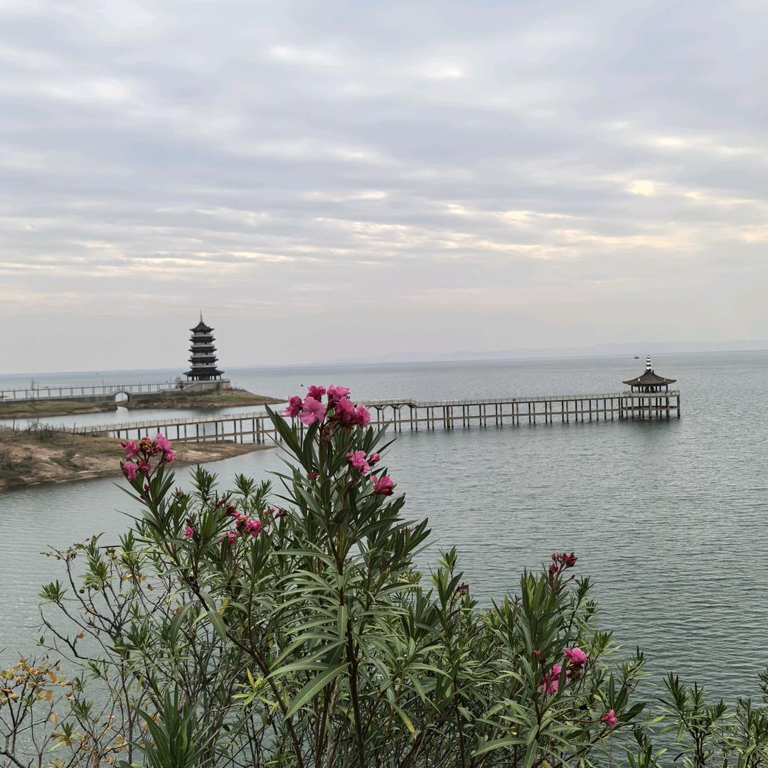 左边👈🏻👉🏻右边