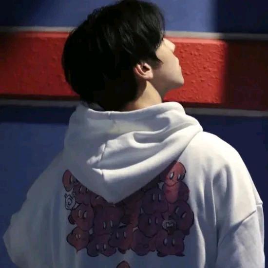 @珍惜眼前人😘