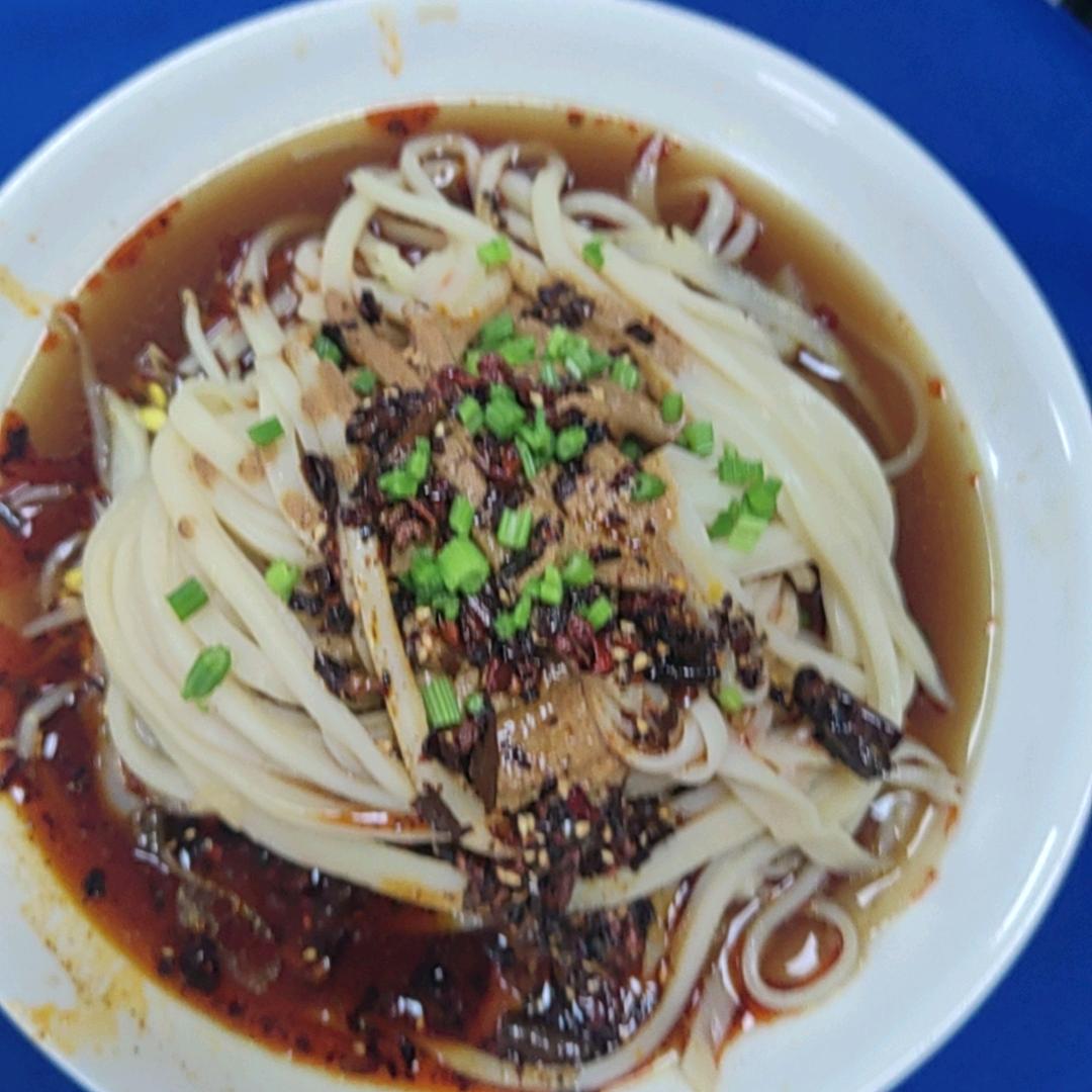 张记蒸面皮，可以喝醋汤的面皮