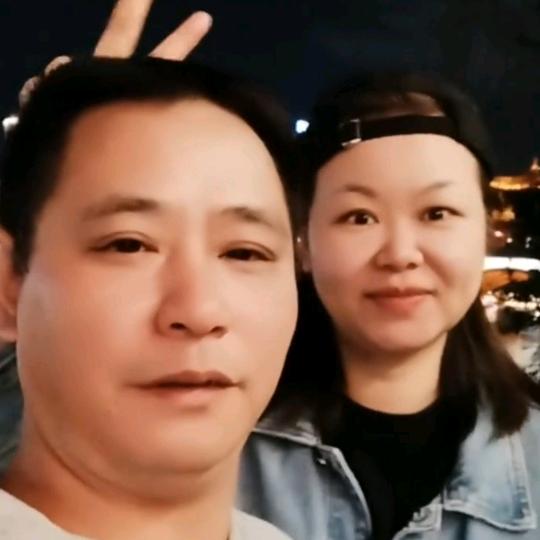 甜蜜式亲吻