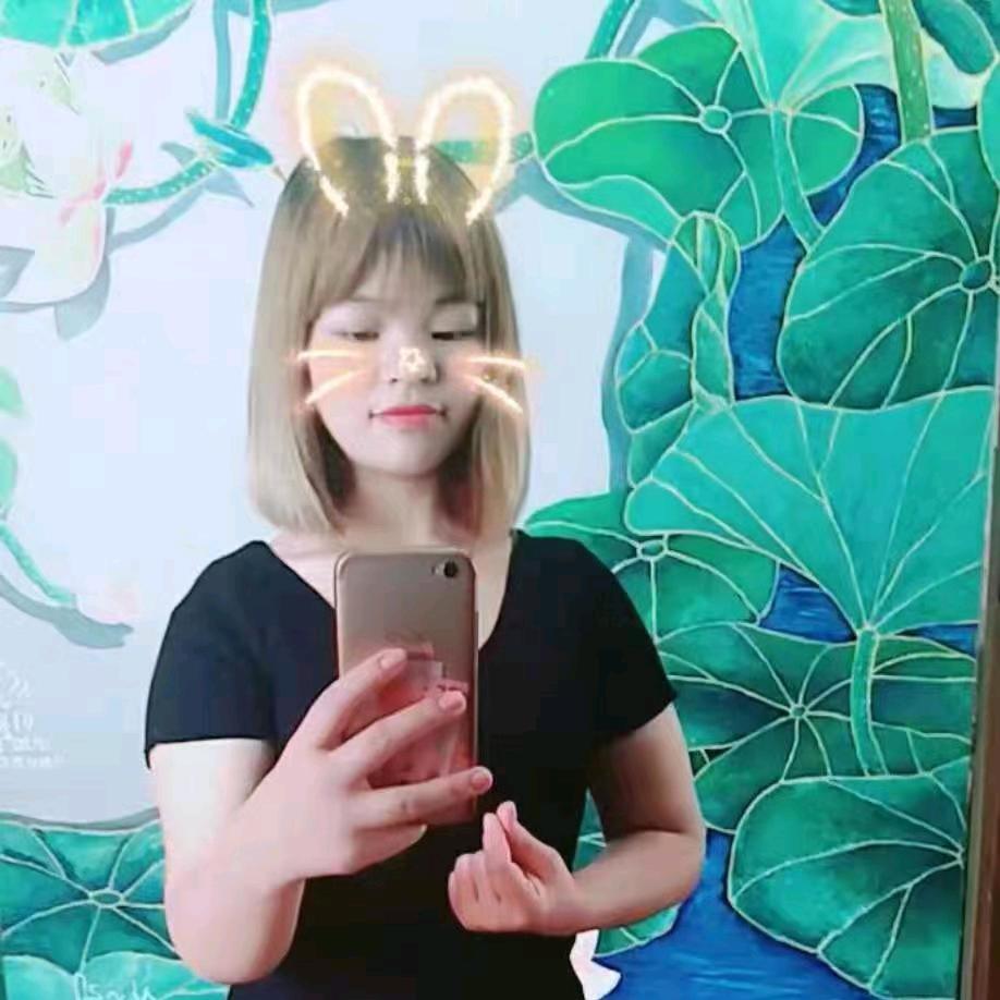 小萍，珠兰先锋台球牌室