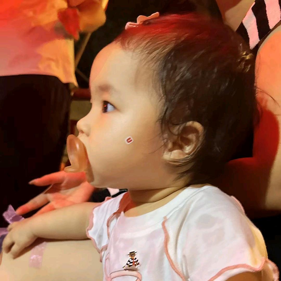 宇哥淇妹一家人