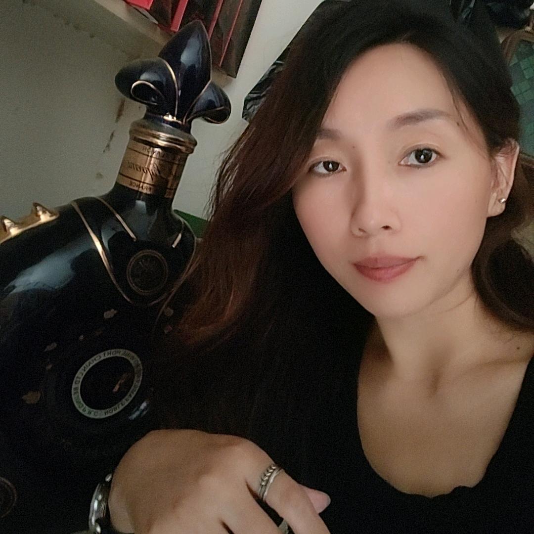 灵妮儿，醉美🌻