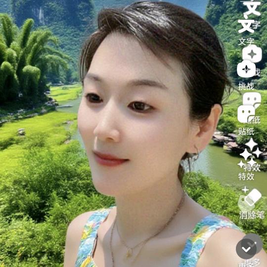 累了谁心疼🌹🌹🌹