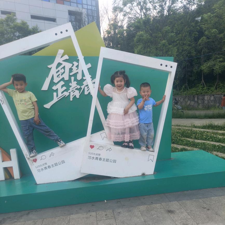 笙歌醉梦间