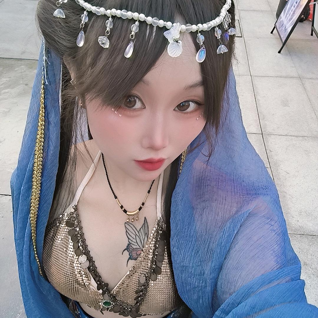 吃撑的布丁椰奶