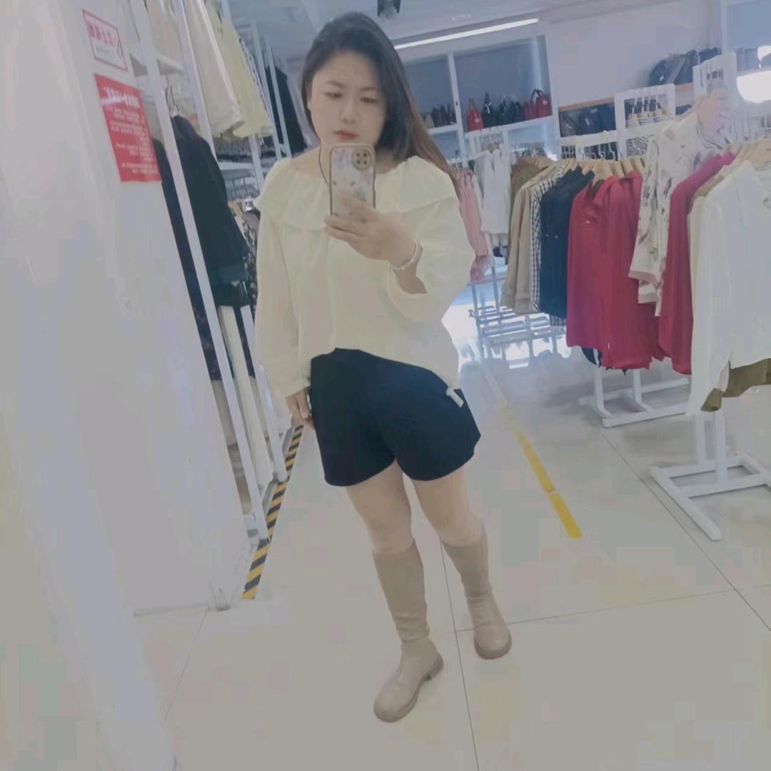 老恋莫☘️☘️