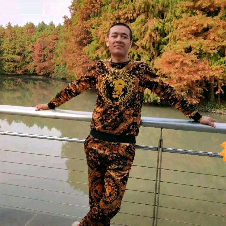 阿明 专业设计琉璃瓦施工队