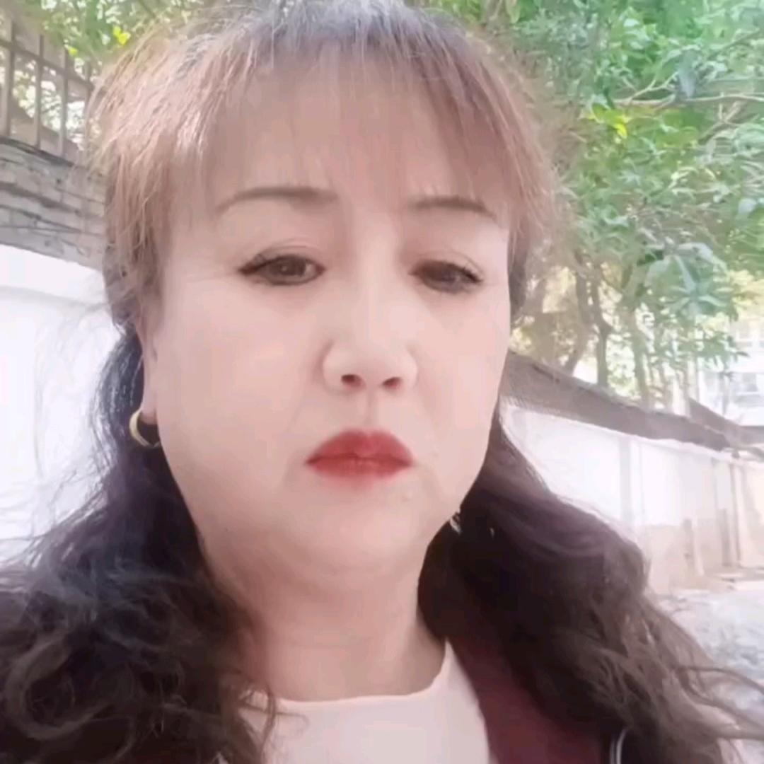 爱吃芒果的海英👑