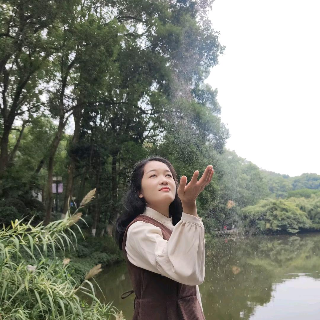 男主变成蛆后我笑疯了
