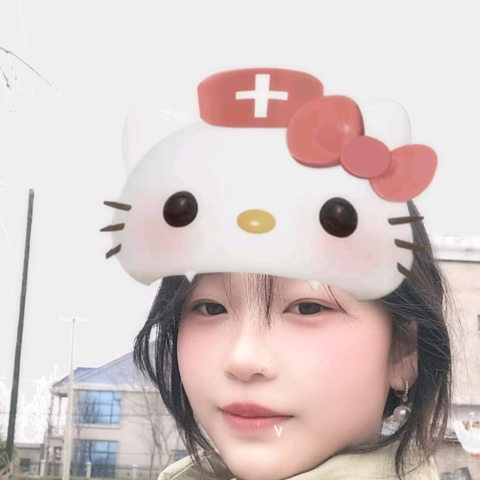 王新英