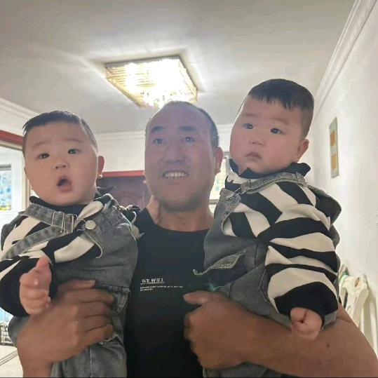 ❤️三哥❤️