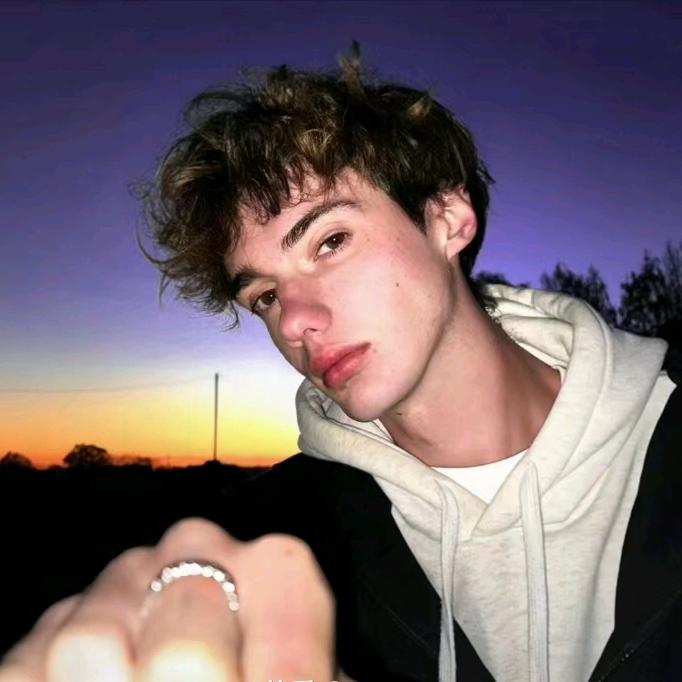 足球(看哥怎么踢）