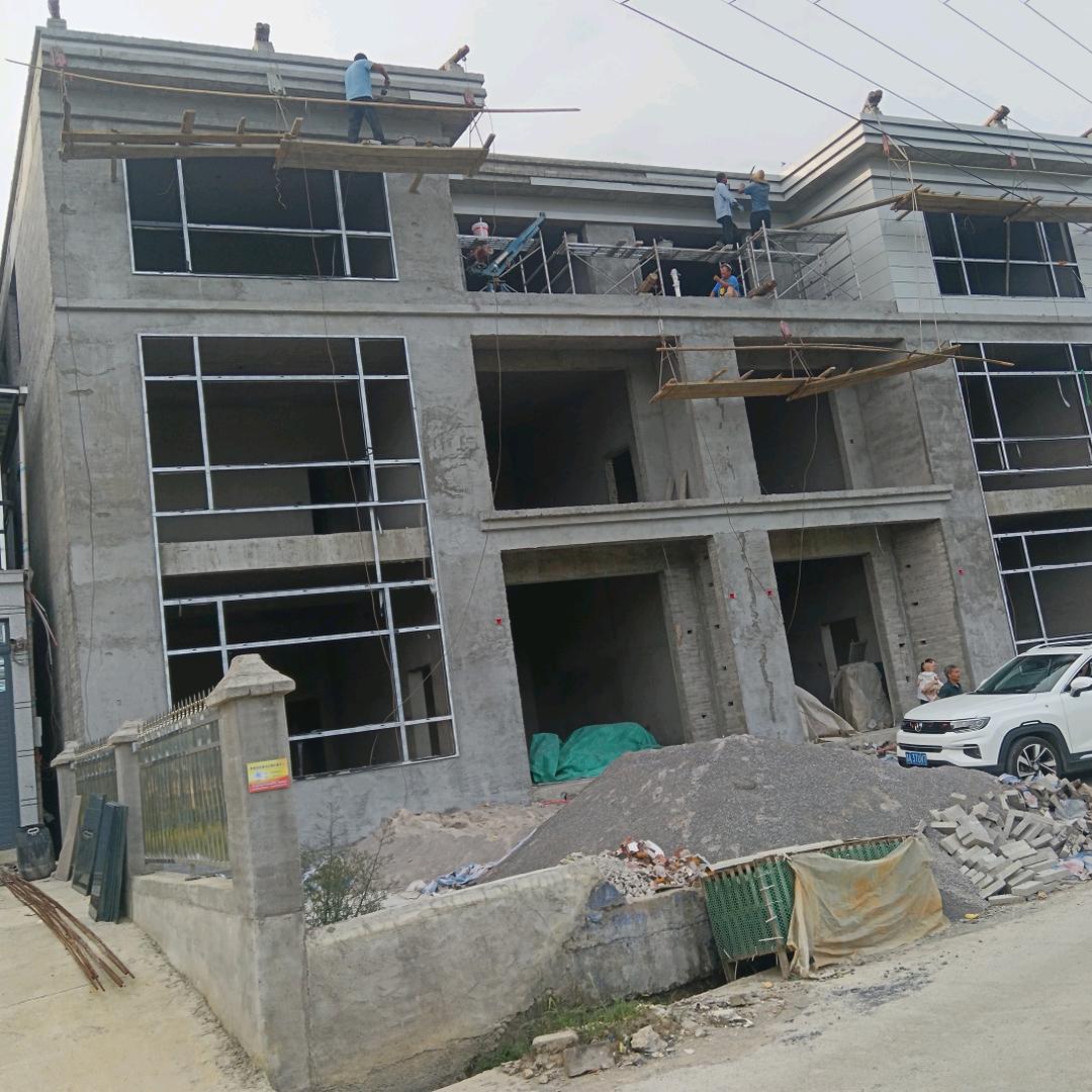 农村别墅装修周师