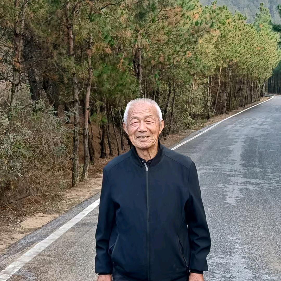 吉祥18..05开播