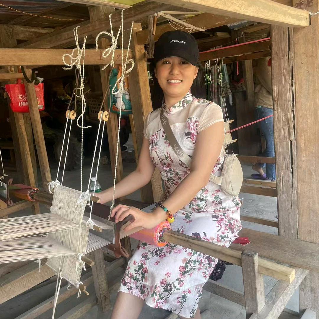 武汉红贵人曾姐