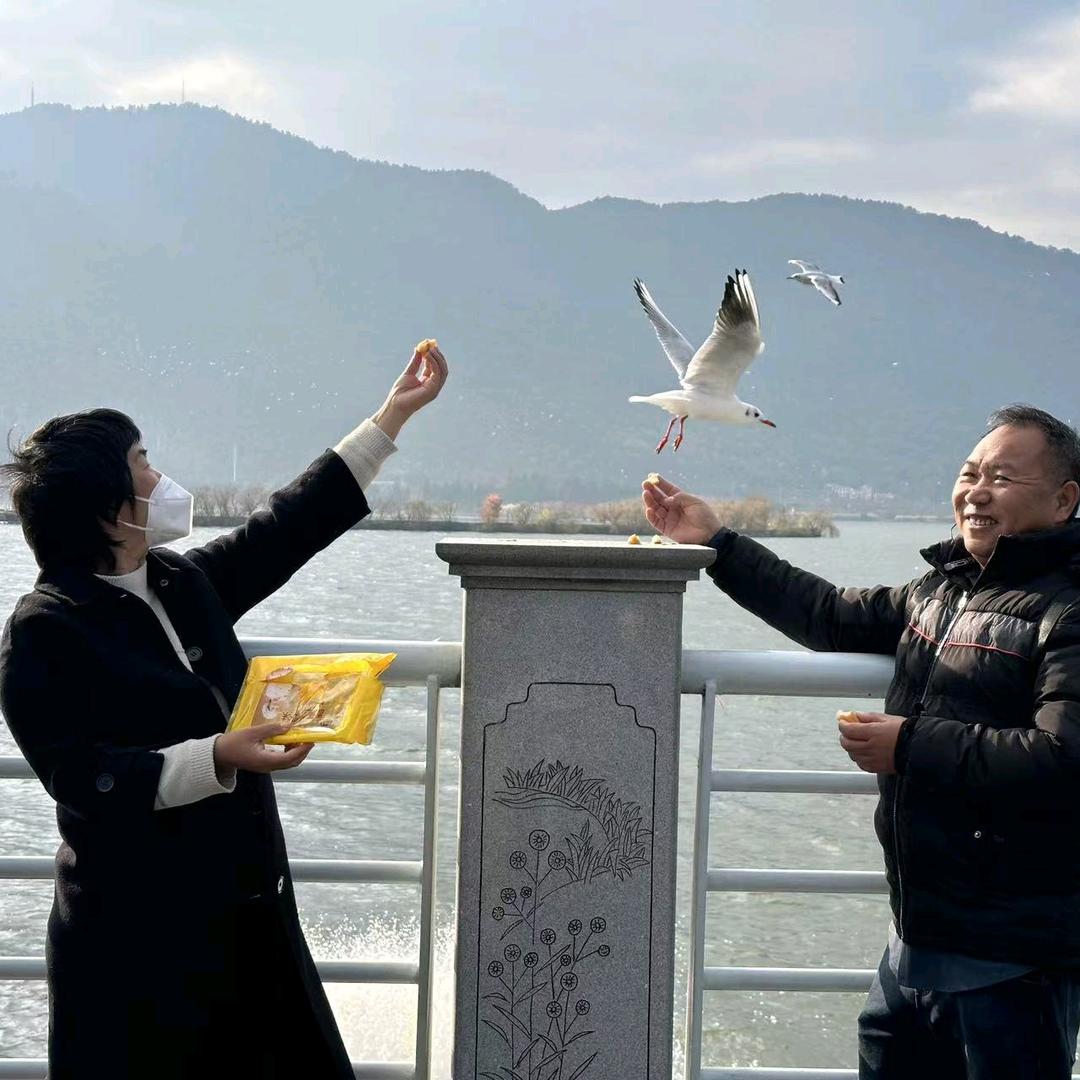 小赵呀