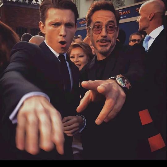 Outsider（局外人）