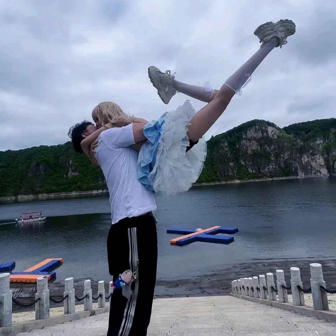 MCC超跑俱乐部-梦伊果