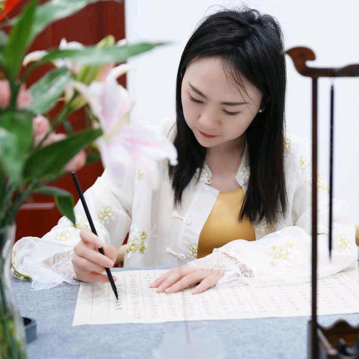 麦麦~女性不被定义