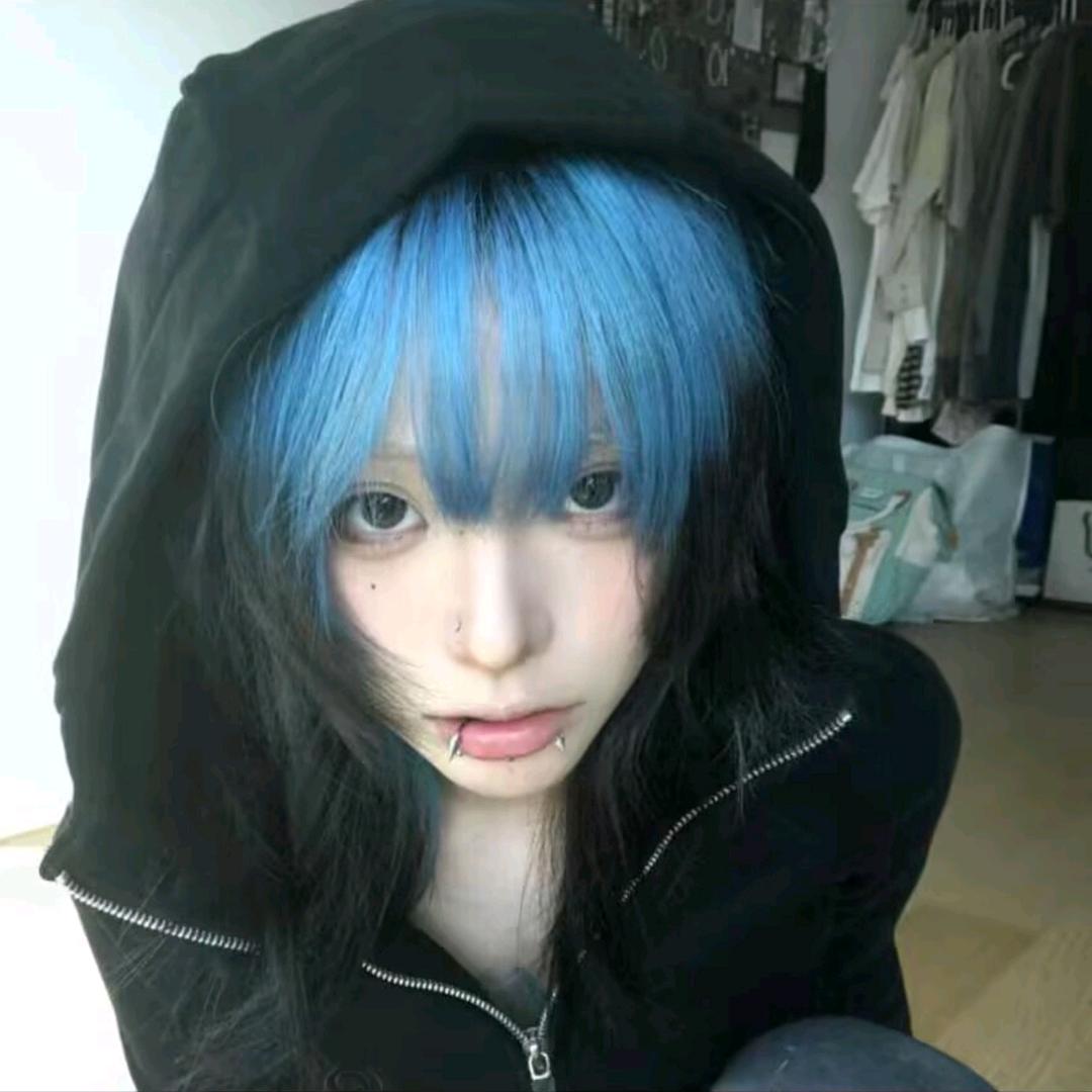 🇱  🇴 🇻 🇪