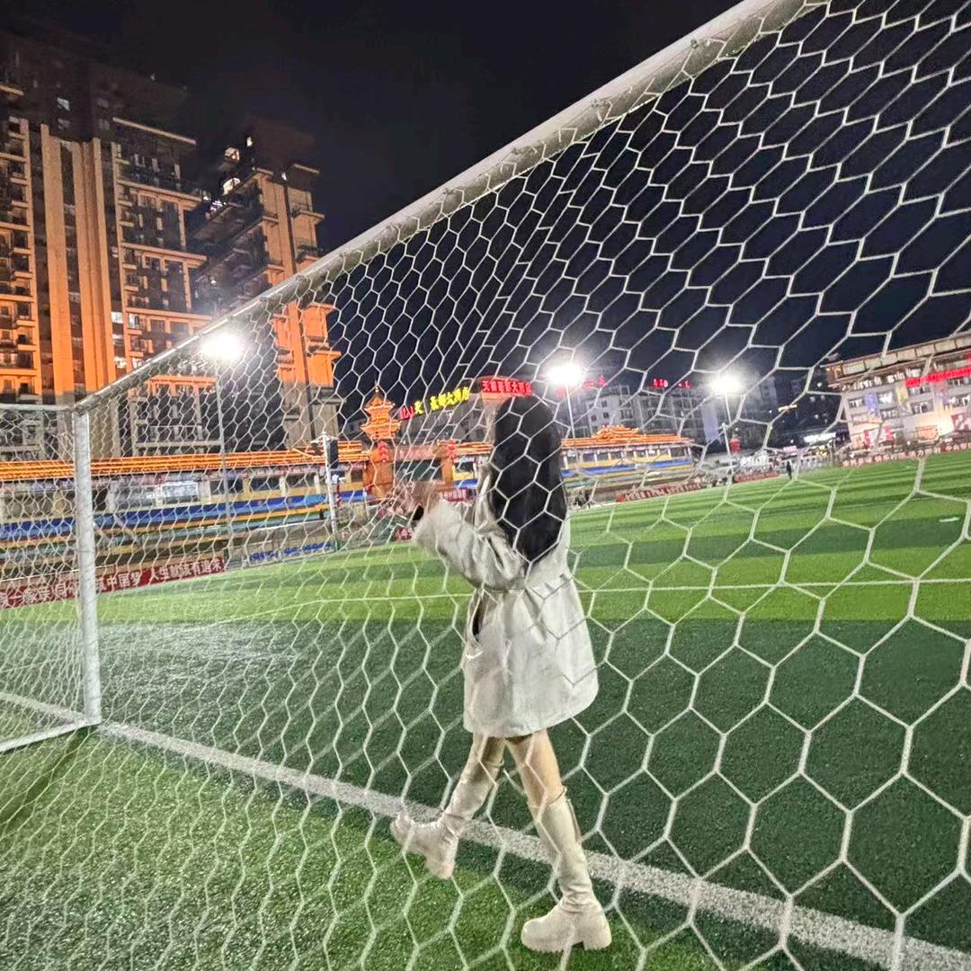 👧🏻¹⁹⁹⁸ฅ՞•ﻌ•