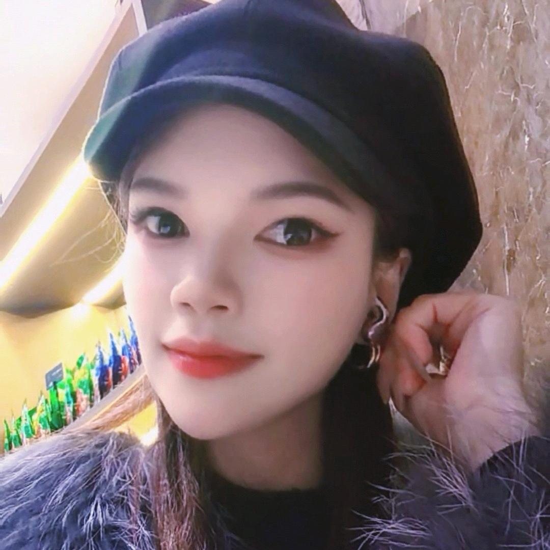 L. ♥ 丹
