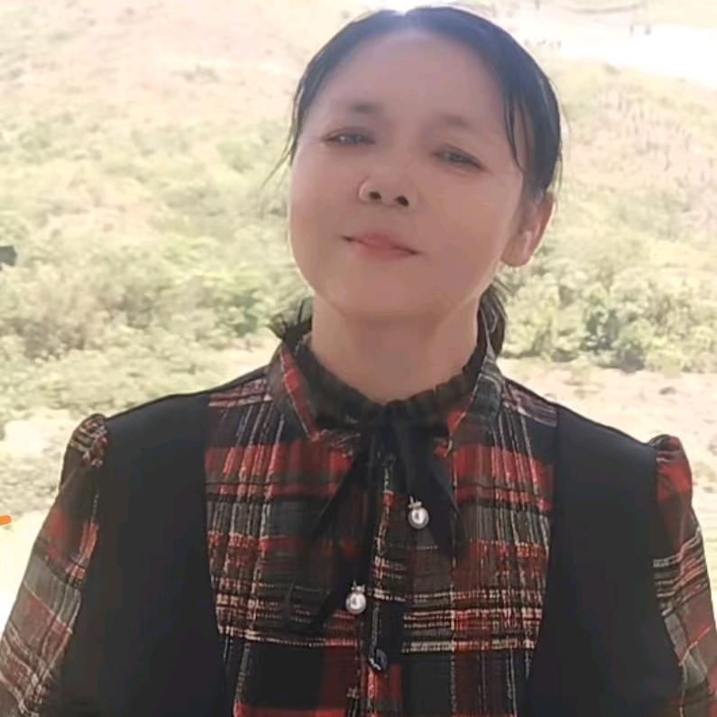 桦琼