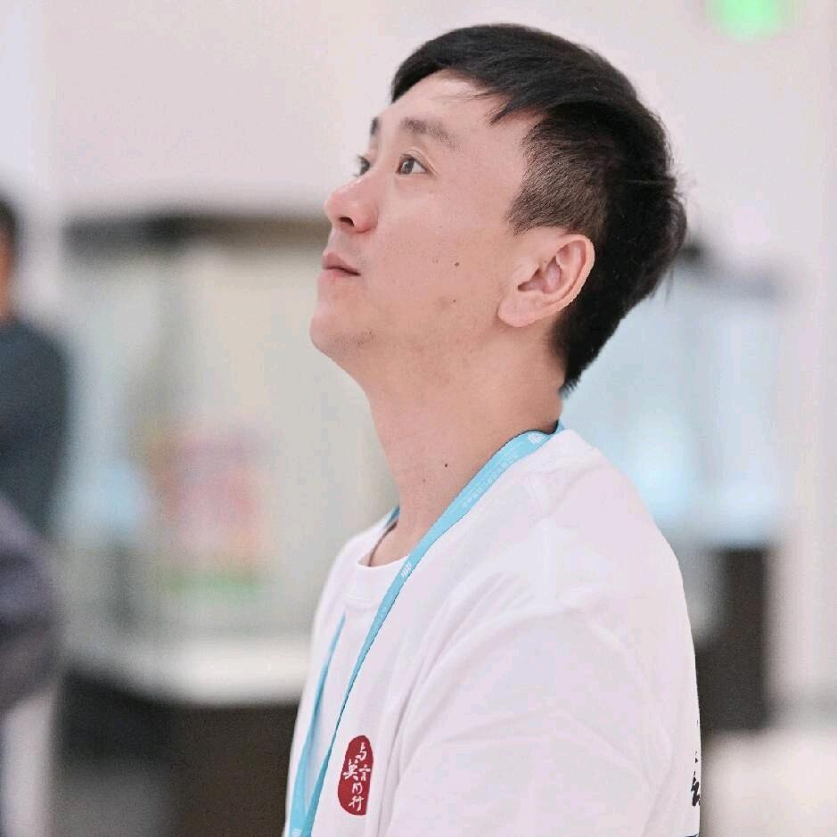 绍兴卓高冠军大师美缝   美缝小哥