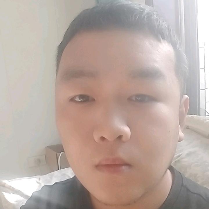 内向的小闫单身96