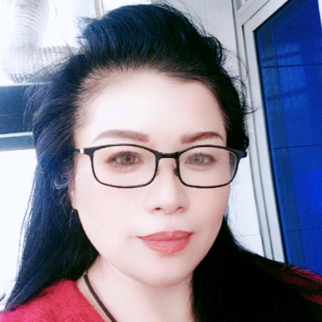 芳瑜萱（秋雨姐）