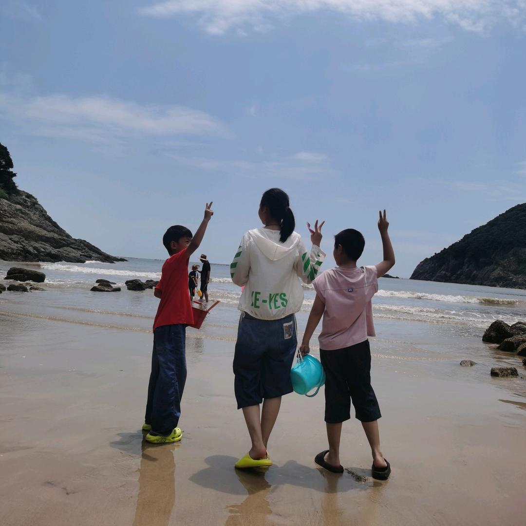 吴三岁.