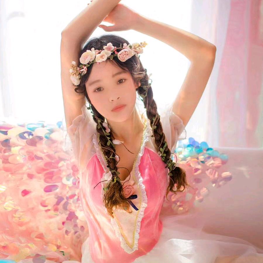 何何美美