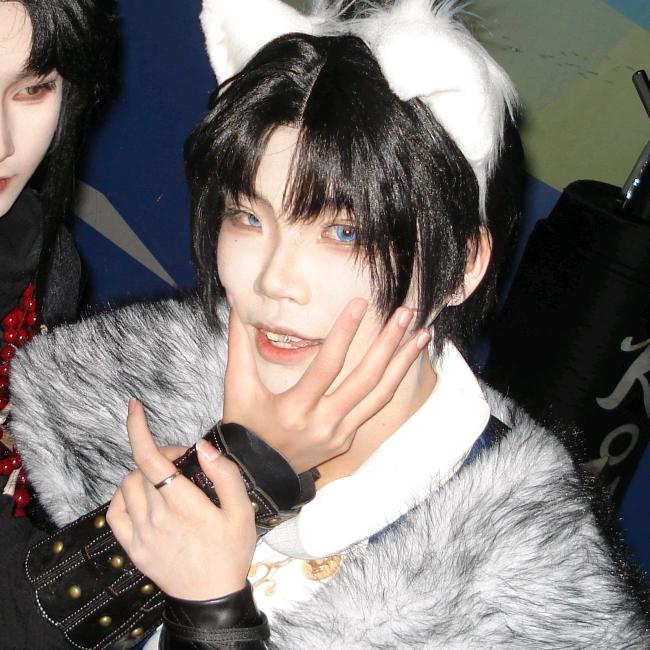 萧洛✩（不要连赞！）