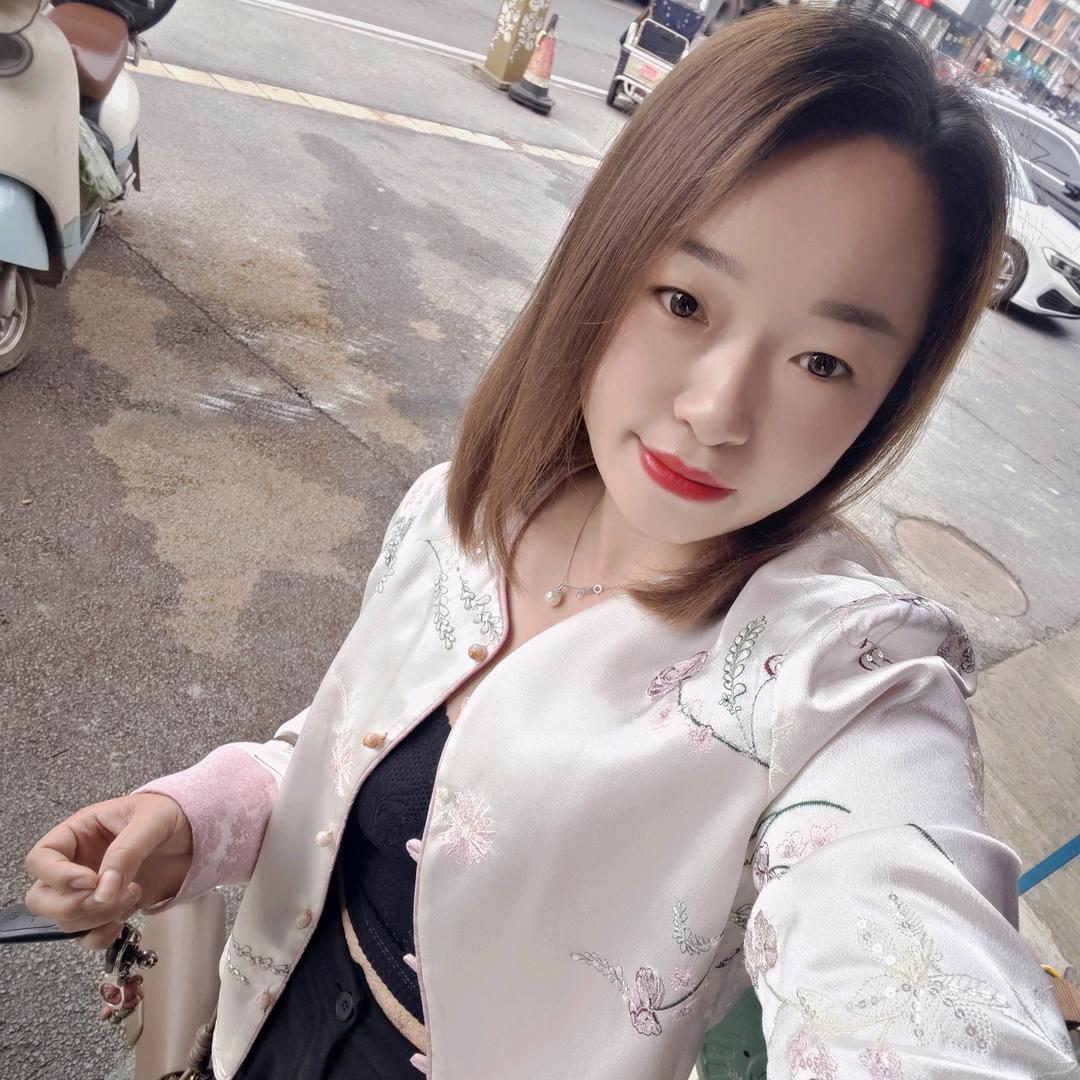 💋 小倪