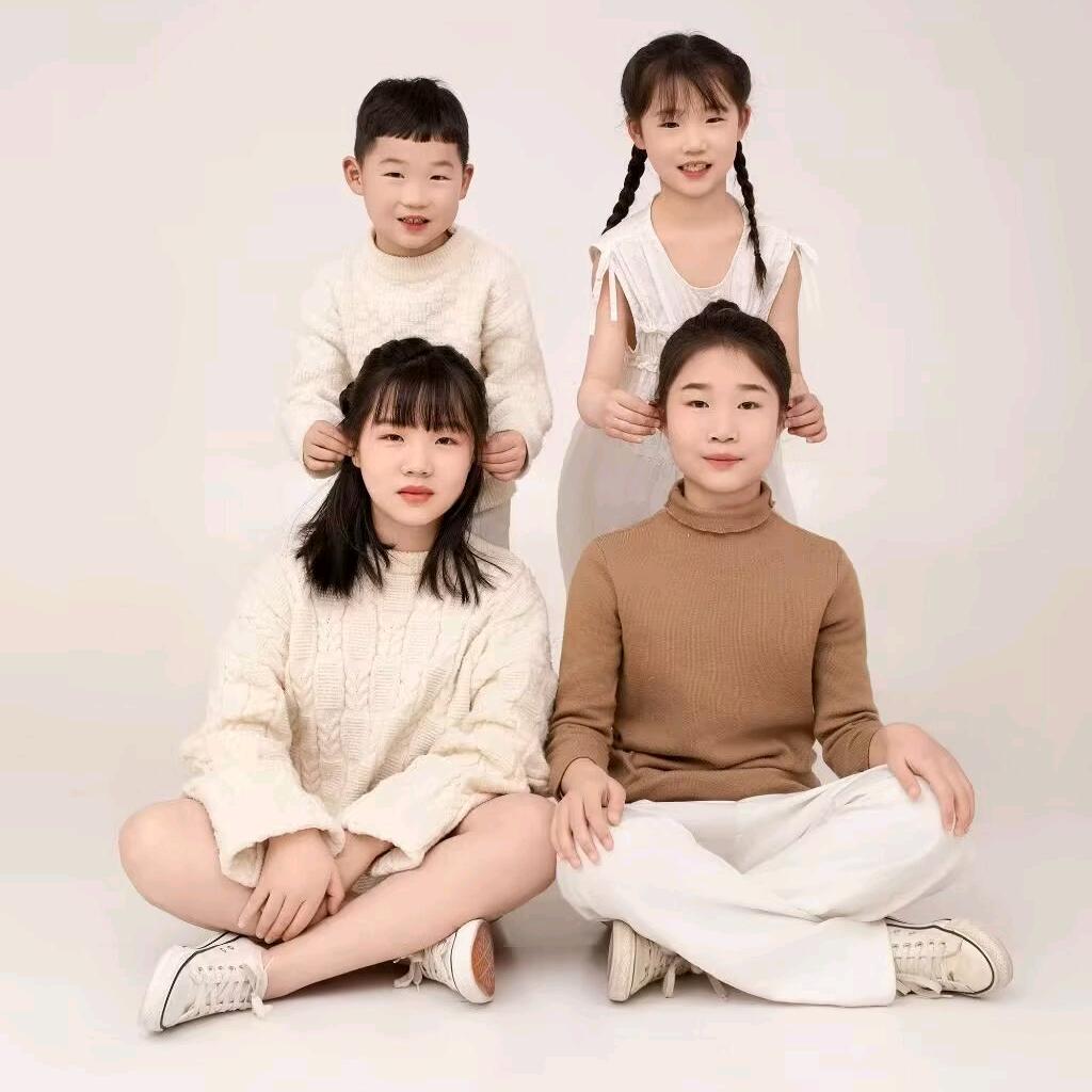 何丹（家有四只吞金兽）