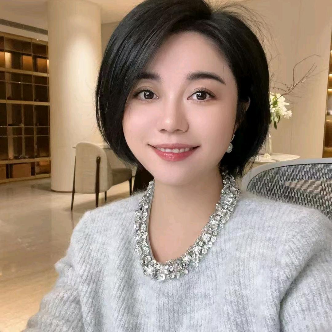 谢小🌲被爱与自由