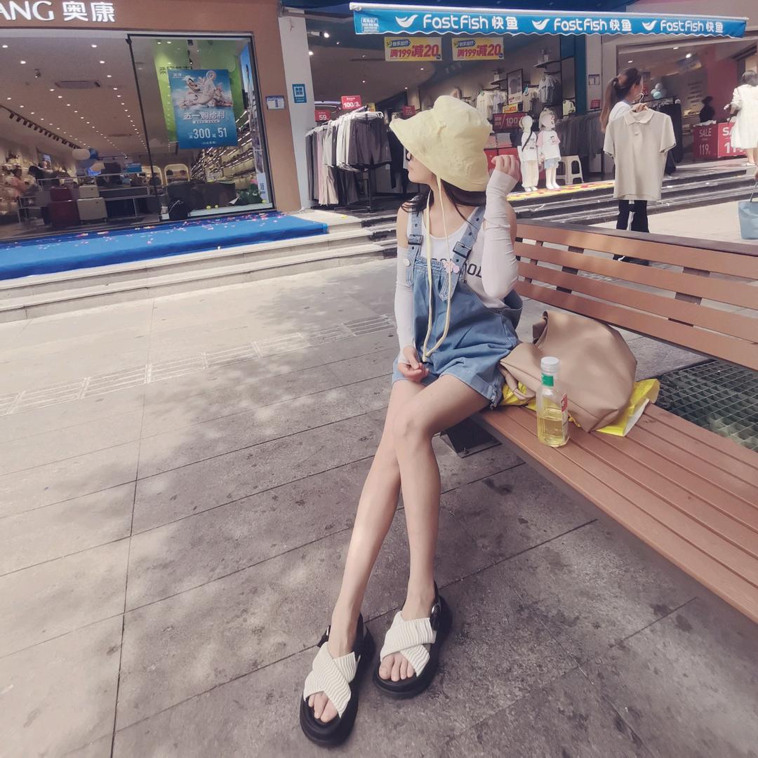 财神爷$的独生女
