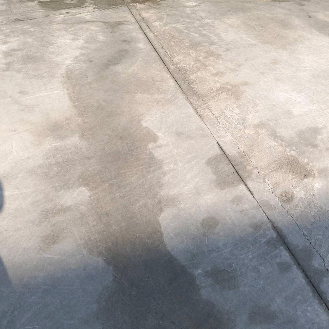 村西头的老大爷