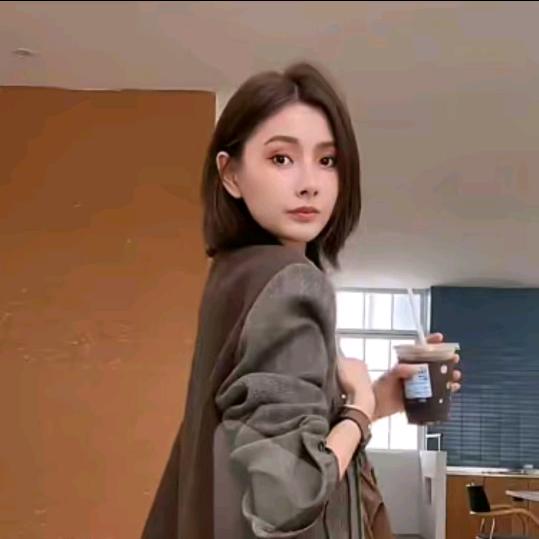 JCCC影子(精品穿搭)