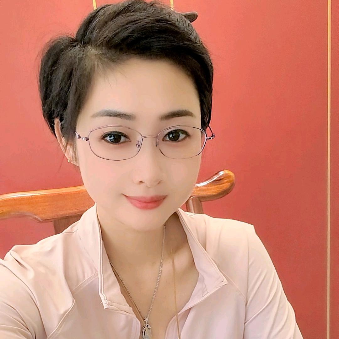 戴丽