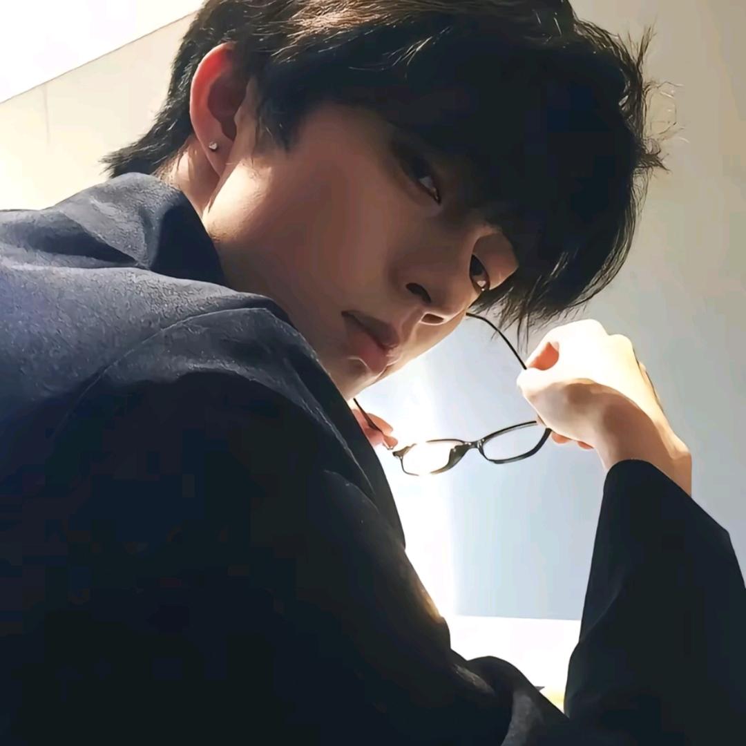 鱿鱼总会白贝