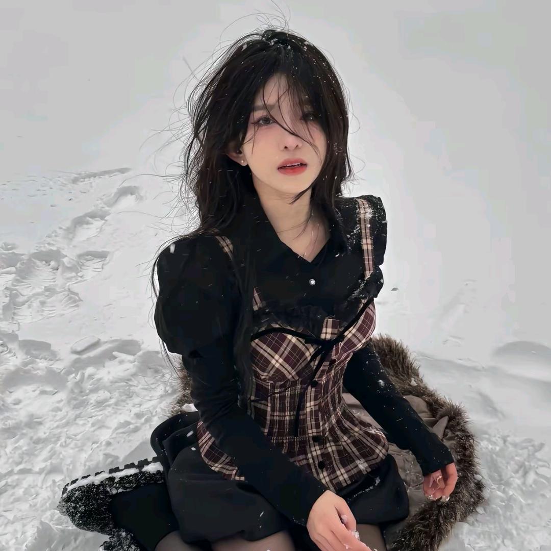 今日方知我是我