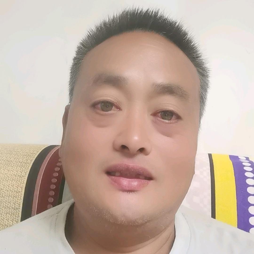 无所谓，没人疼的男人