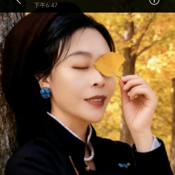 阿爸阿妈次仁罗加