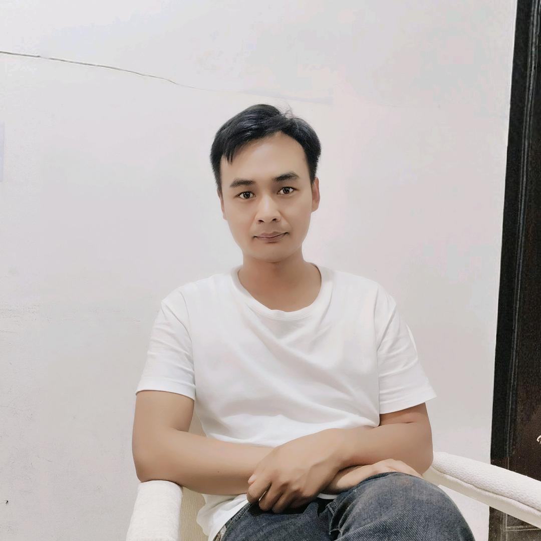 昆明沙发翻新（红黄蓝家具维修）