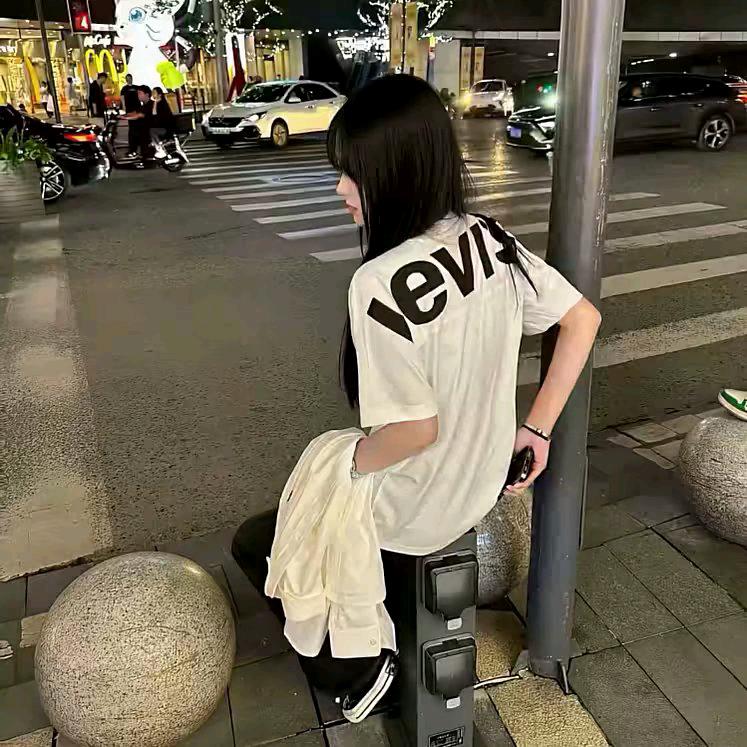 岳绮罗^️