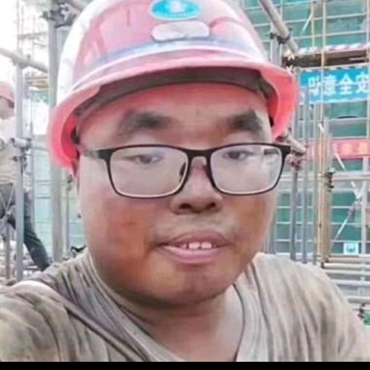 工地傻哥