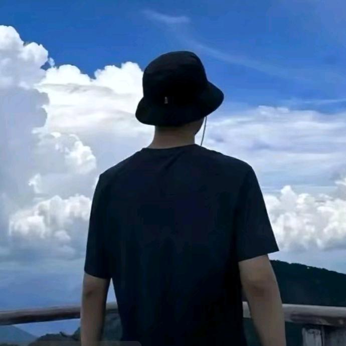 ღ᭄: এ᭄一介🎋俗人
