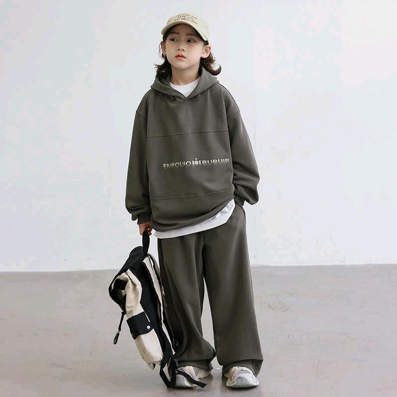 良品悦萌精选店